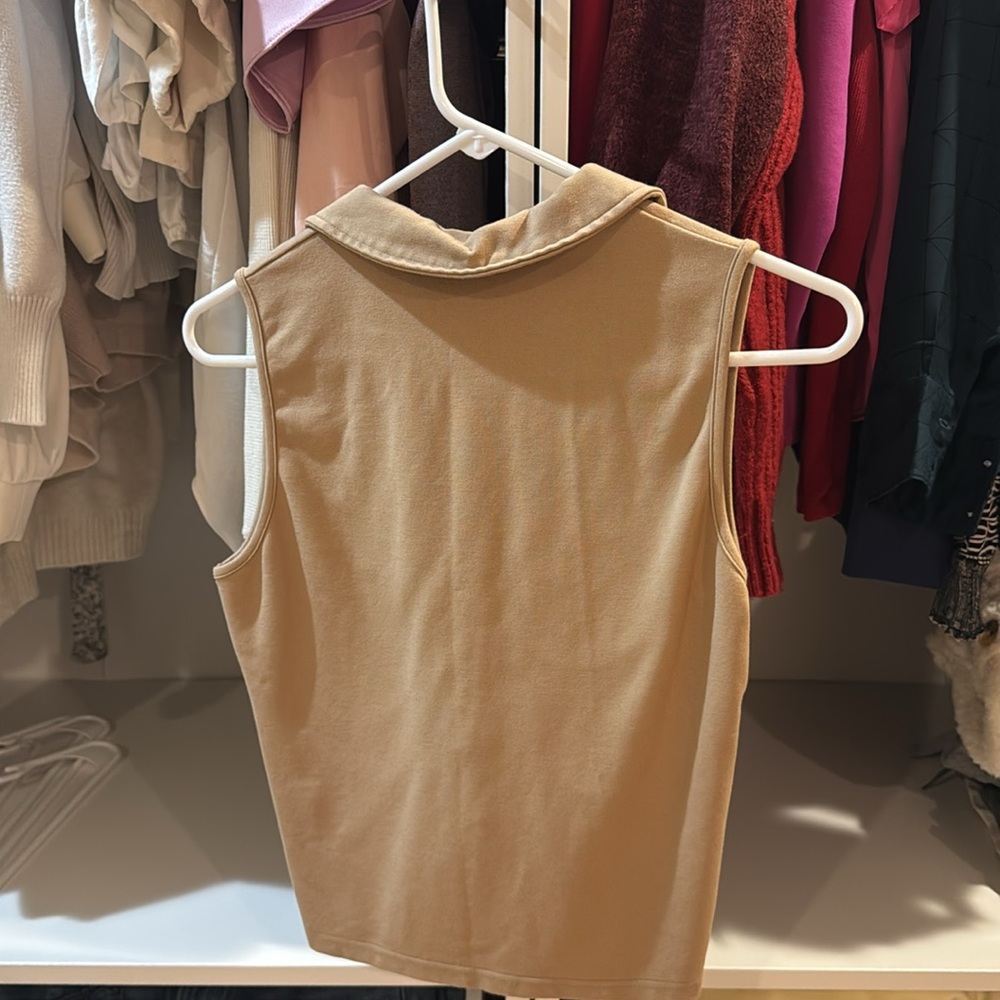 Ellison Women's Tan Ruched Top - Picture 5 of 5